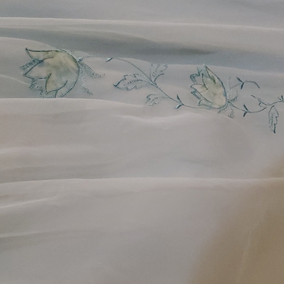 Light Blue Vintage Nightdress - Picture 2 of 2